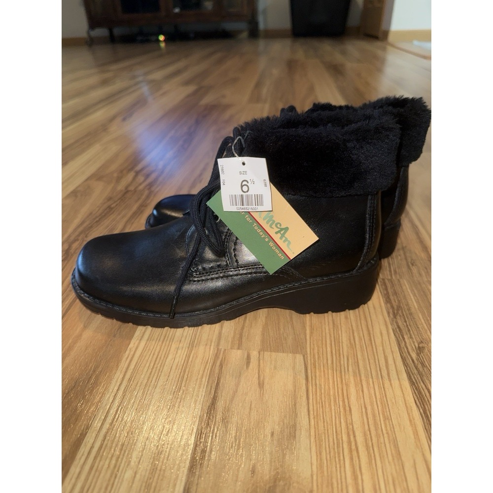 Thom‎ McAn NEW Women's 6.5 Ankle Boots Faux Fur Black Leather Lace Up Melody